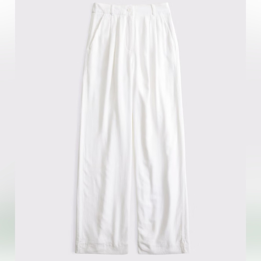 Abercrombie Wide Leg Dress Pant - 00S
White/Cream - Picture 2 of 10